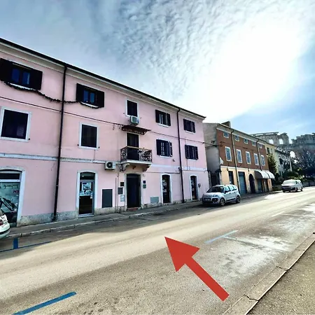 Via Dell' Arena * بولا